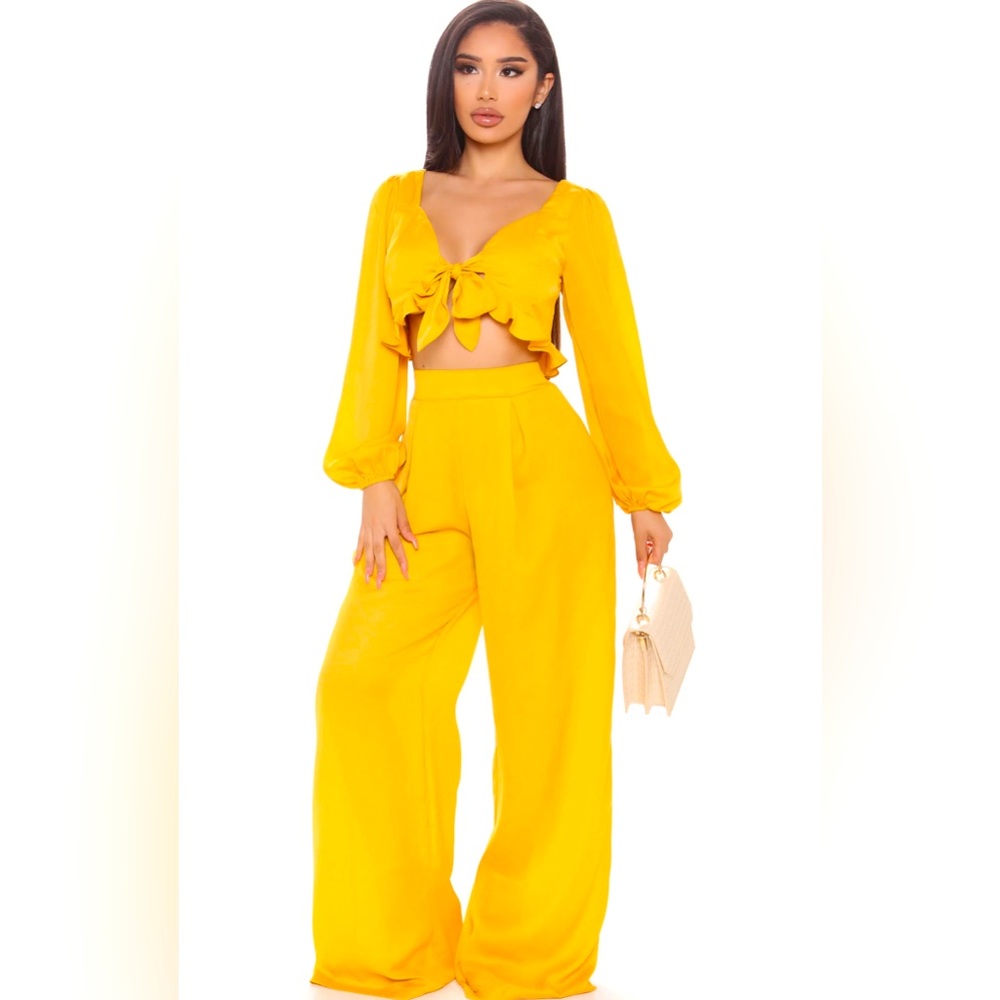 Front tie pant set